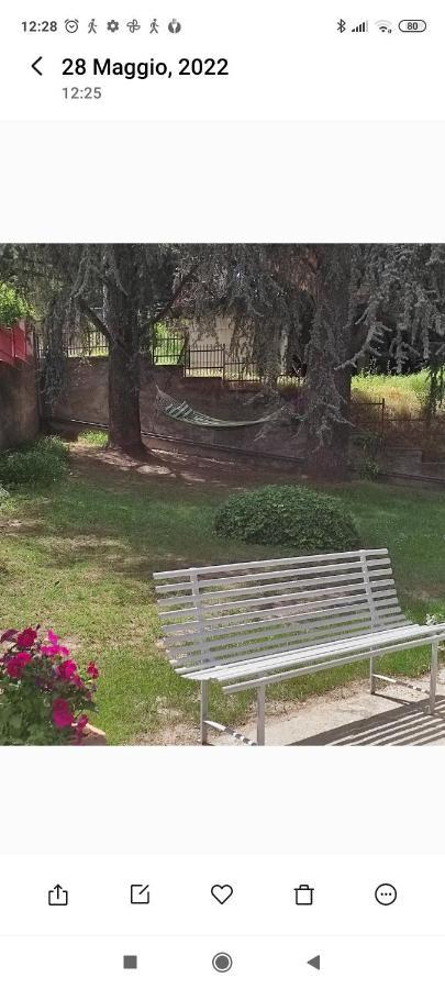 Oasi Del Monferrato - Appartamento Rosso Mombercelli Ngoại thất bức ảnh