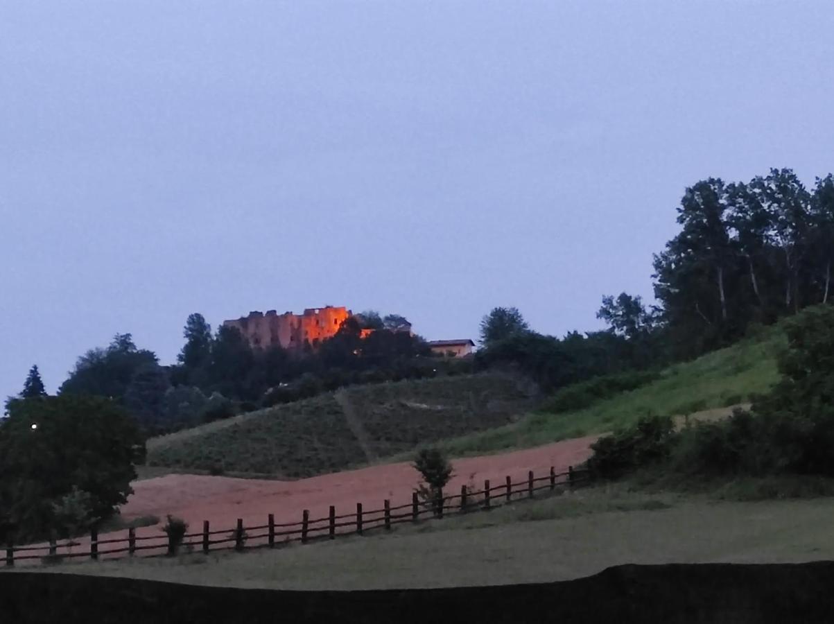 Oasi Del Monferrato - Appartamento Rosso Mombercelli Ngoại thất bức ảnh