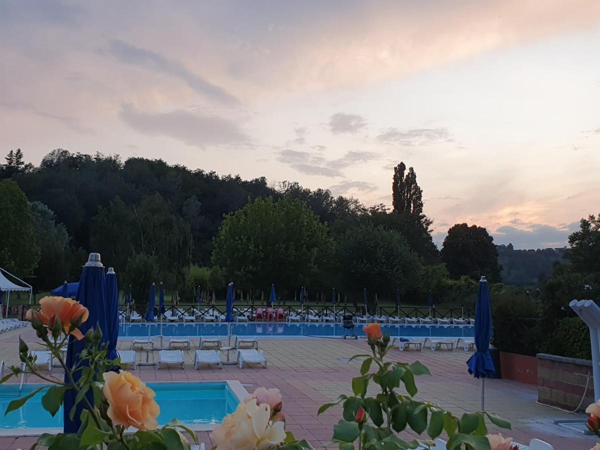 Oasi Del Monferrato - Appartamento Rosso Mombercelli Ngoại thất bức ảnh